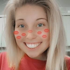 Meet your Posher, Holli